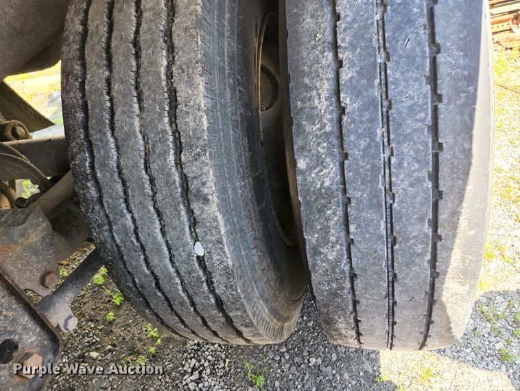 image for item DI1213 1992 Custom Trailers  tank trailer