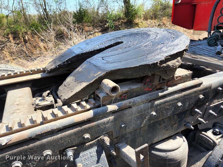 image for item DI1216 2013 Peterbilt 389  semi truck