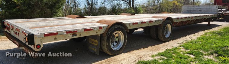 image for item DI1217 2009 Wilson CFD-900  drop deck trailer