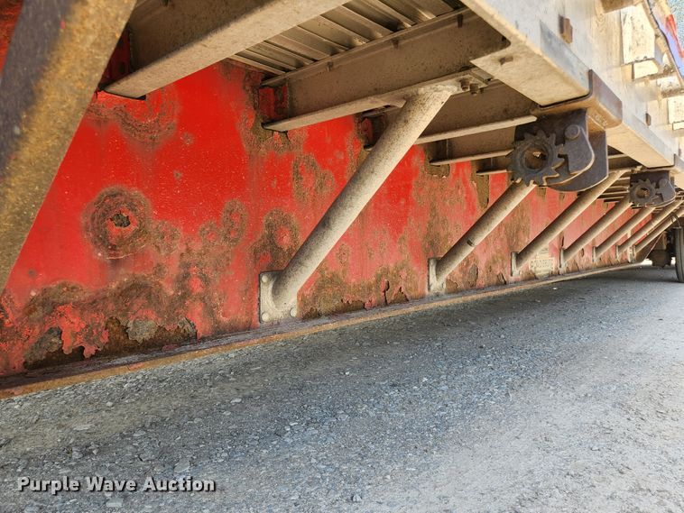 image for item DI1217 2009 Wilson CFD-900  drop deck trailer