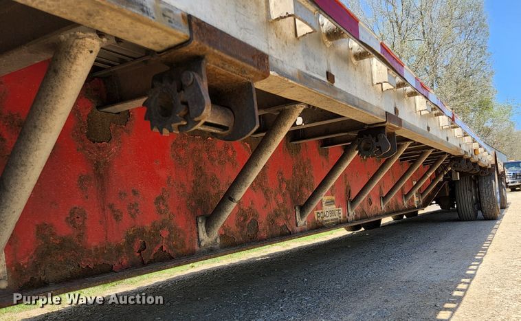 image for item DI1217 2009 Wilson CFD-900  drop deck trailer