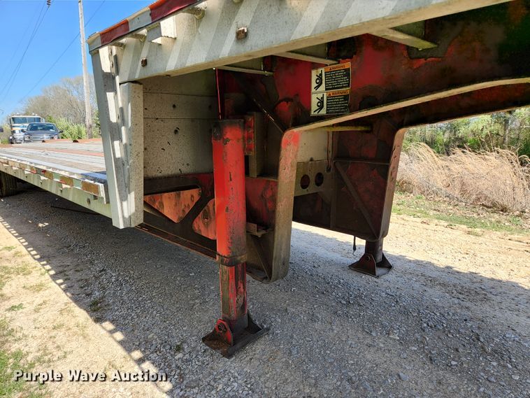 image for item DI1217 2009 Wilson CFD-900  drop deck trailer