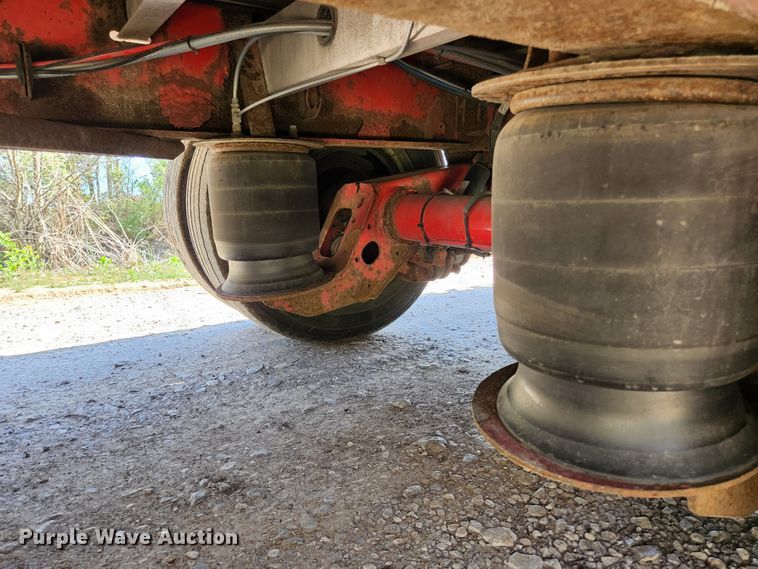 image for item DI1217 2009 Wilson CFD-900  drop deck trailer