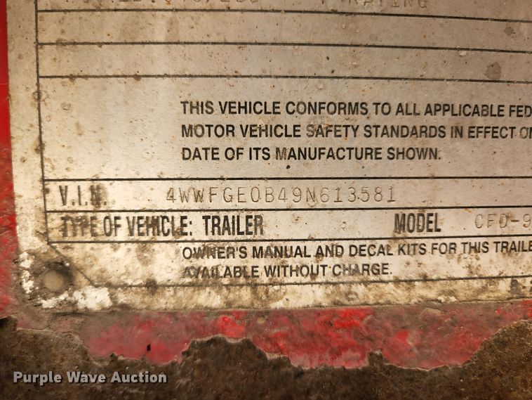 image for item DI1217 2009 Wilson CFD-900  drop deck trailer