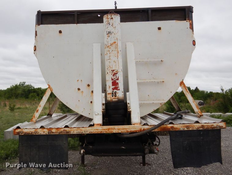 image for item DK0898 2006 CTS  end dump trailer