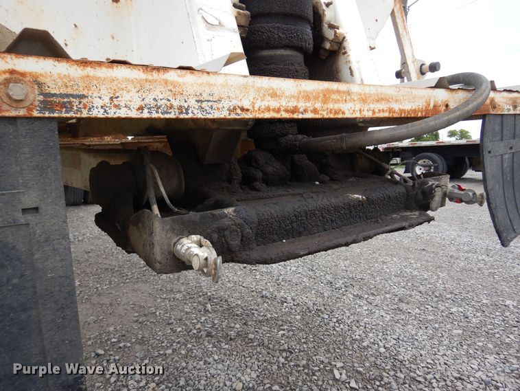 image for item DK0898 2006 CTS  end dump trailer