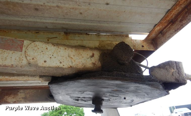 image for item DK0898 2006 CTS  end dump trailer