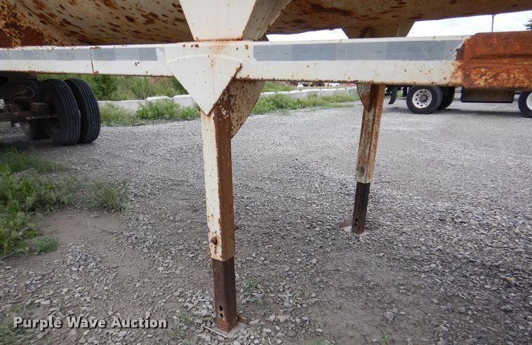 image for item DK0898 2006 CTS  end dump trailer