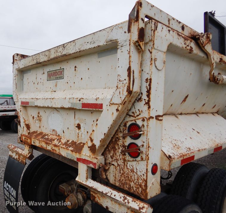 image for item DK0898 2006 CTS  end dump trailer