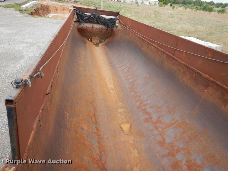 image for item DK0898 2006 CTS  end dump trailer