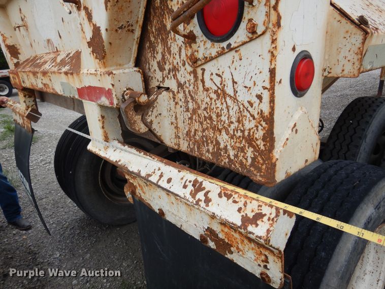 image for item DK0898 2006 CTS  end dump trailer