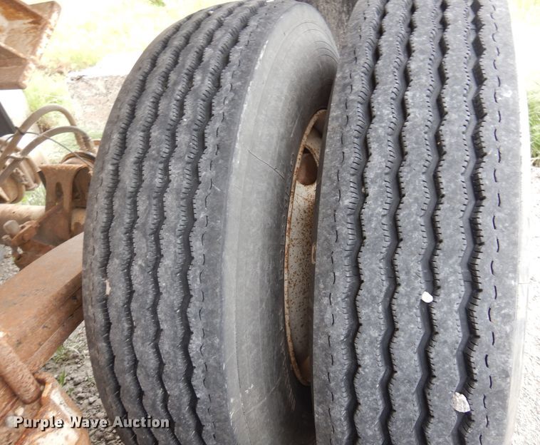 image for item DK0898 2006 CTS  end dump trailer