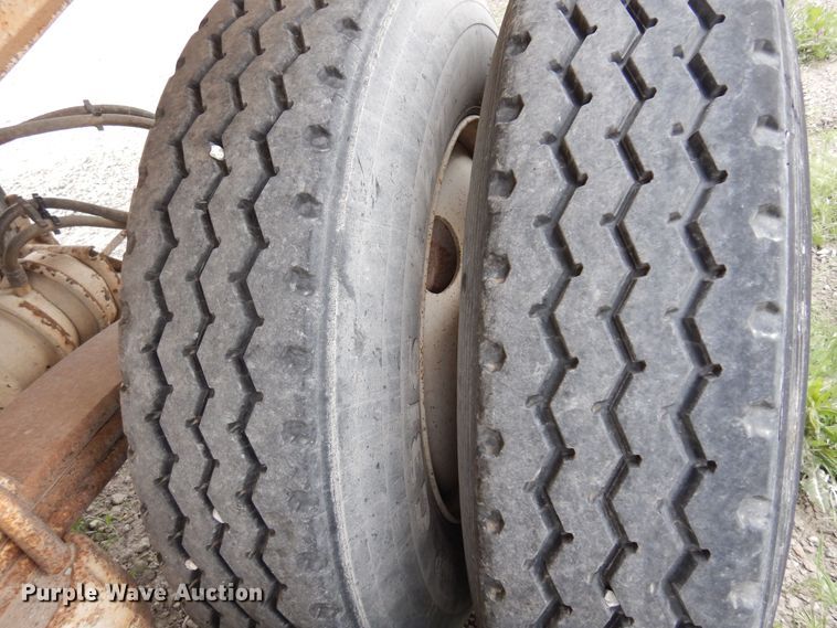 image for item DK0898 2006 CTS  end dump trailer