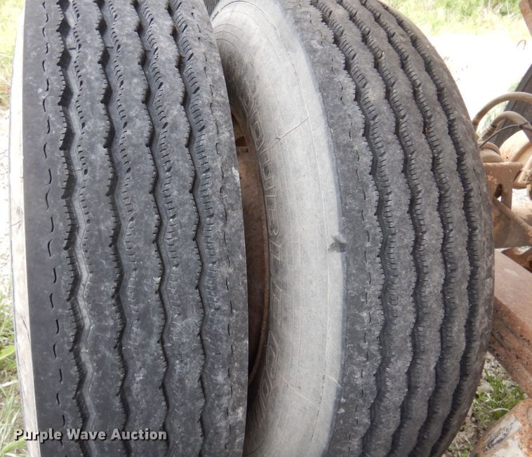 image for item DK0898 2006 CTS  end dump trailer