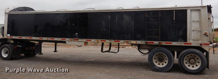 image for item DK0899 2010 Travis  end dump trailer