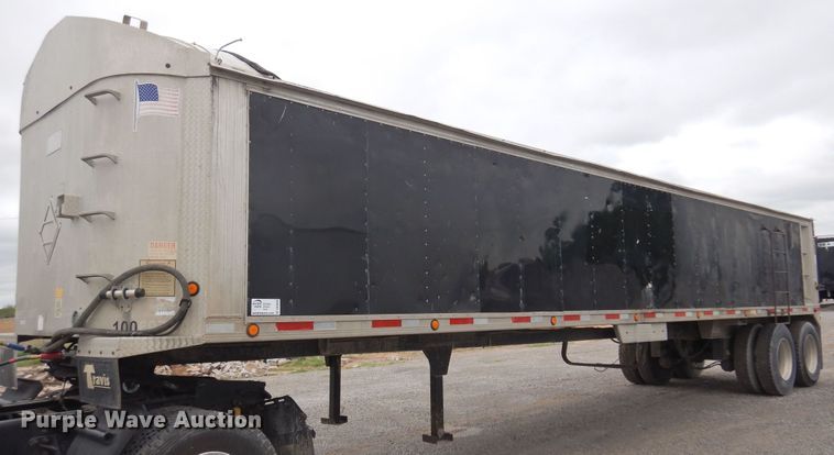 image for item DK0899 2010 Travis  end dump trailer