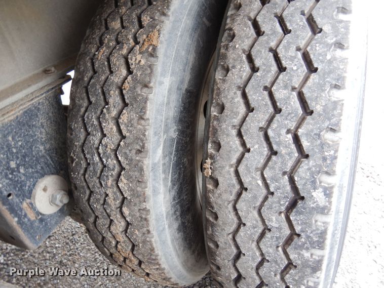 image for item DK0899 2010 Travis  end dump trailer