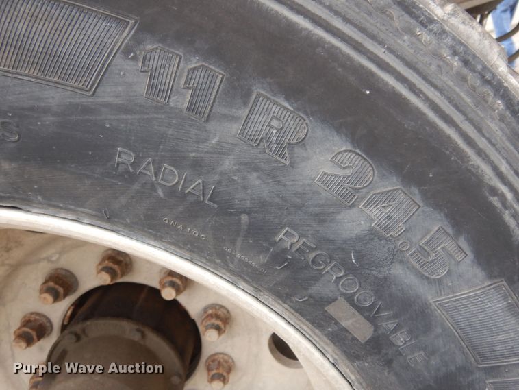 image for item DK0899 2010 Travis  end dump trailer