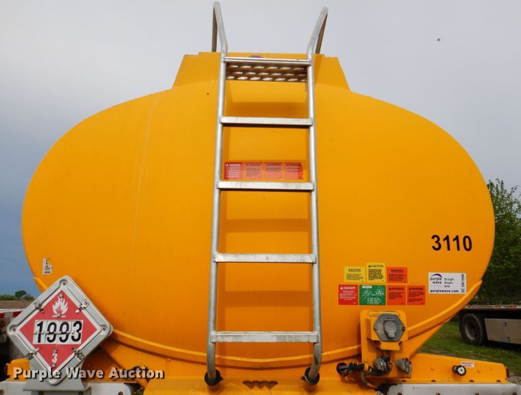 image for item DK1998 2014 Mac LTT Inc  tank trailer