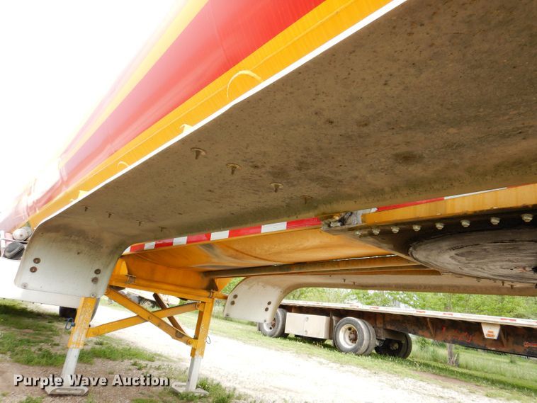 image for item DK1998 2014 Mac LTT Inc  tank trailer