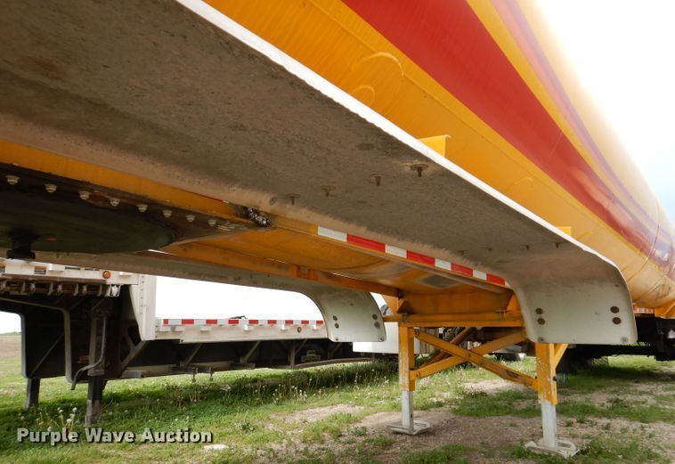 image for item DK1998 2014 Mac LTT Inc  tank trailer