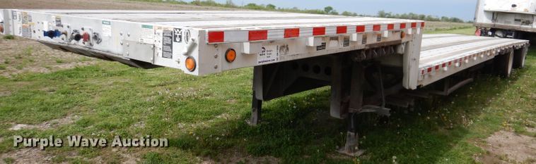 image for item DK1999 2006 Wilson Roadbrute  drop deck trailer