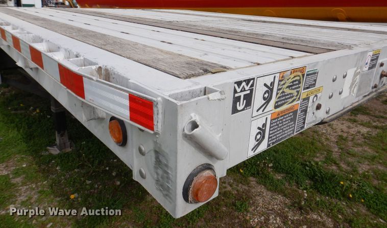 image for item DK1999 2006 Wilson Roadbrute  drop deck trailer