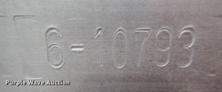 image for item DK1999 2006 Wilson Roadbrute  drop deck trailer