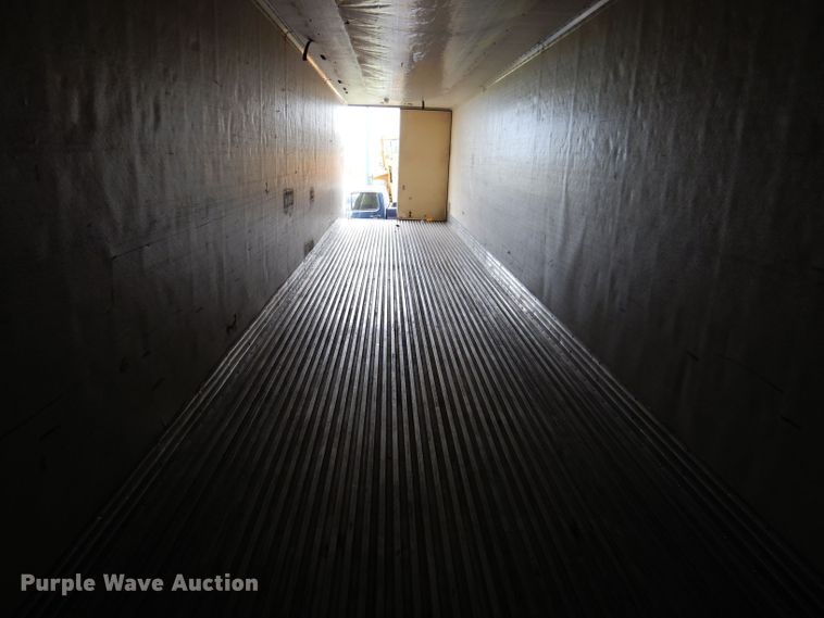 image for item DK2000 2003 Great Dane 7811TZ-1A 53  refrigerated van trailer