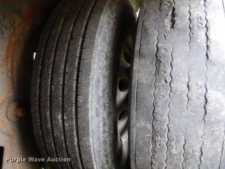 image for item DK2000 2003 Great Dane 7811TZ-1A 53  refrigerated van trailer