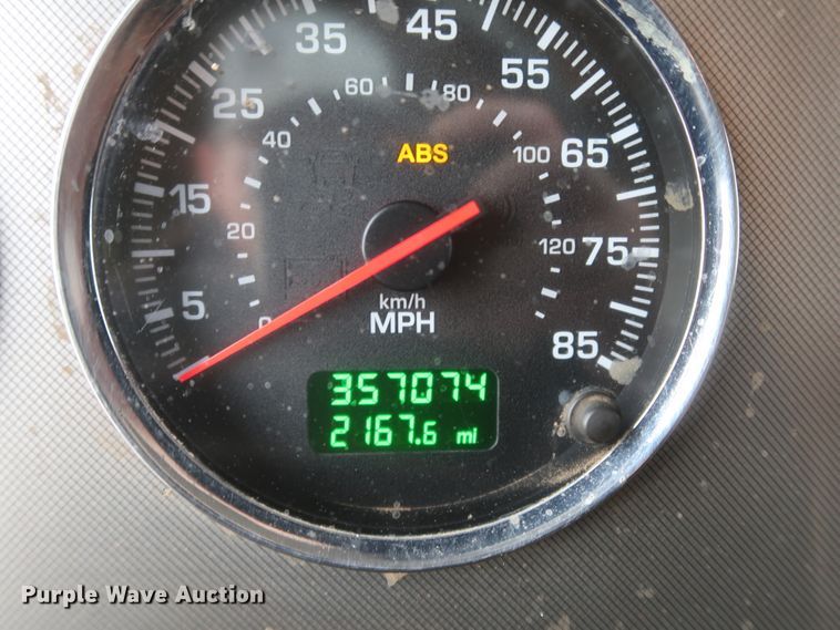 image for item DK3684 2015 Kenworth T370  utility / service truck