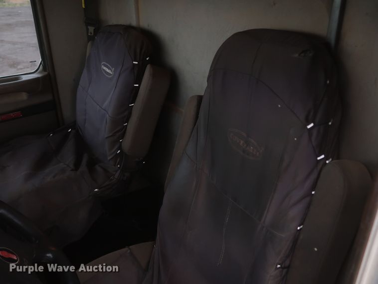 image for item DK3684 2015 Kenworth T370  utility / service truck