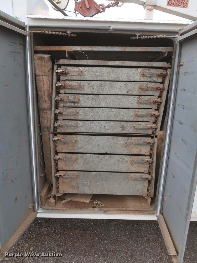 image for item DK3684 2015 Kenworth T370  utility / service truck