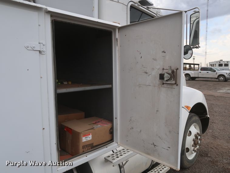 image for item DK3684 2015 Kenworth T370  utility / service truck