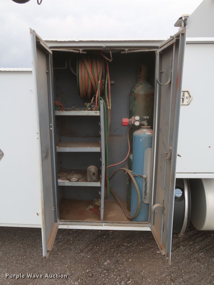 image for item DK3684 2015 Kenworth T370  utility / service truck