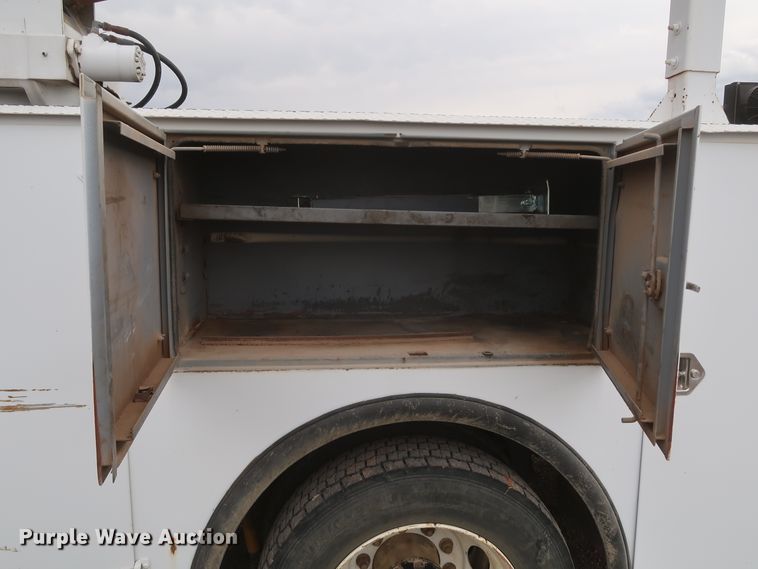 image for item DK3684 2015 Kenworth T370  utility / service truck