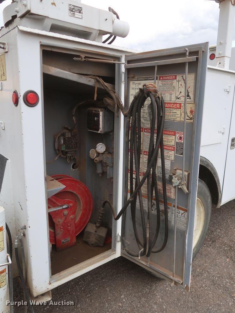 image for item DK3684 2015 Kenworth T370  utility / service truck