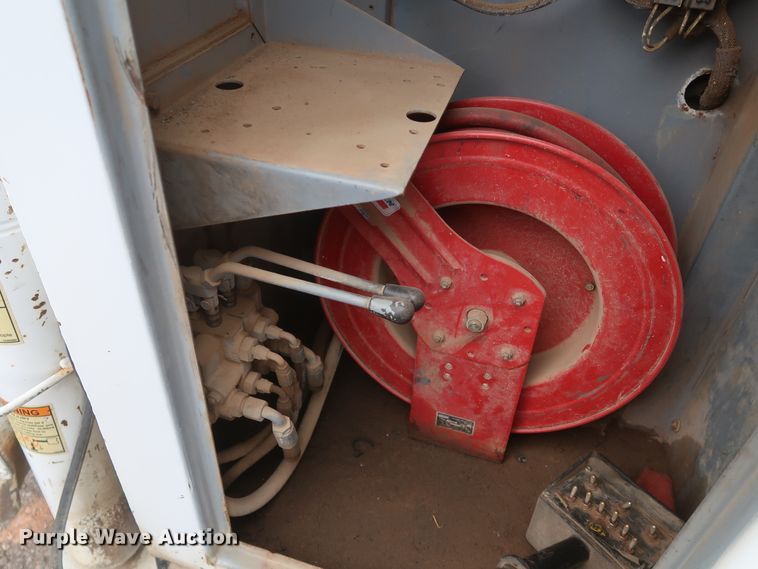 image for item DK3684 2015 Kenworth T370  utility / service truck