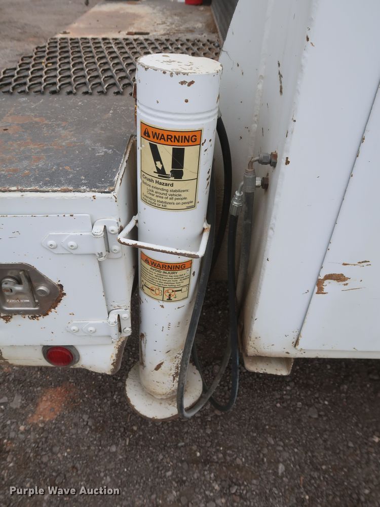 image for item DK3684 2015 Kenworth T370  utility / service truck