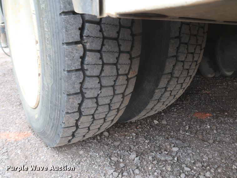 image for item DK3684 2015 Kenworth T370  utility / service truck