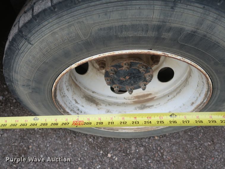 image for item DK3684 2015 Kenworth T370  utility / service truck