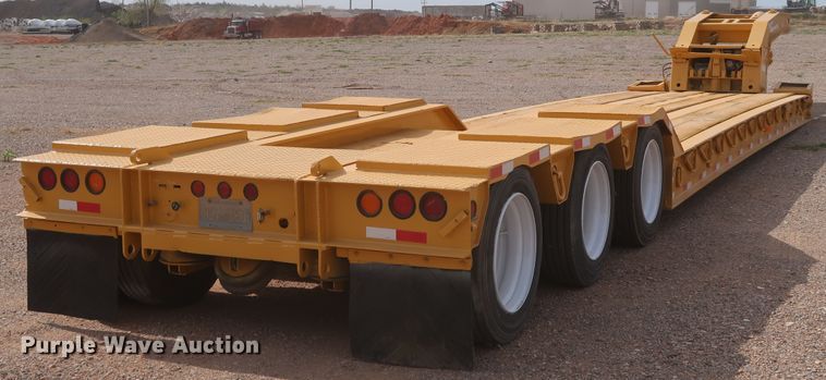 image for item DK3686 2002 Eager Beaver 55GSL  lowboy equipment trailer