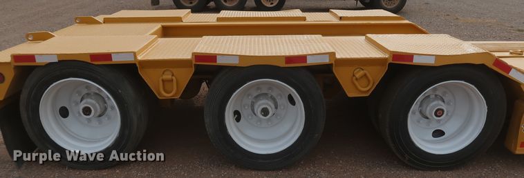 image for item DK3686 2002 Eager Beaver 55GSL  lowboy equipment trailer