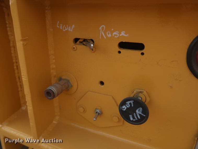 image for item DK3686 2002 Eager Beaver 55GSL  lowboy equipment trailer