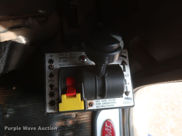 image for item DK3690 2011 Peterbilt 389  semi truck