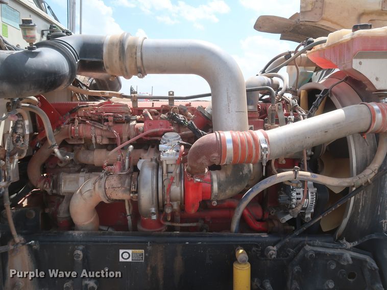 image for item DK3690 2011 Peterbilt 389  semi truck