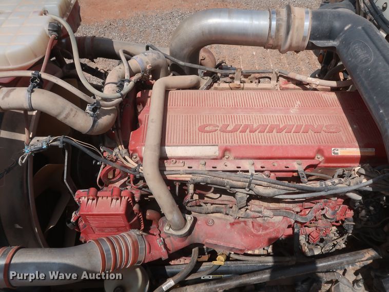 image for item DK3690 2011 Peterbilt 389  semi truck