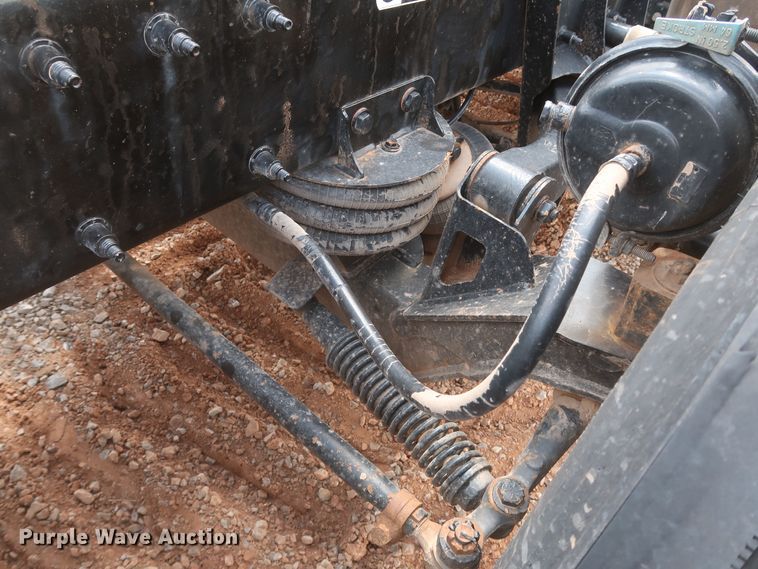 image for item DK3690 2011 Peterbilt 389  semi truck