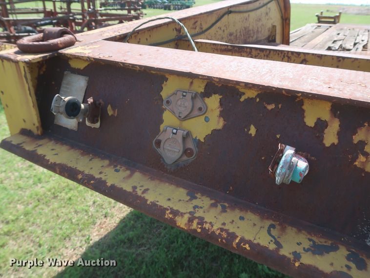 image for item DK3721 1981 Chancey LBT3540  equipment trailer