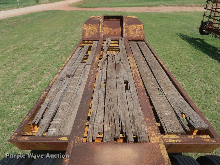 image for item DK3721 1981 Chancey LBT3540  equipment trailer